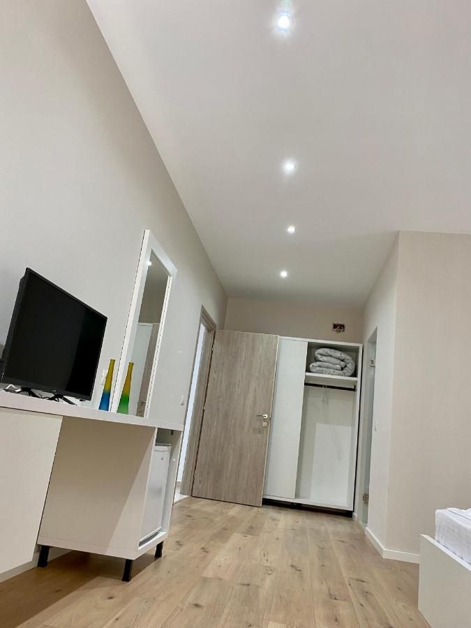 Violet'S Boutique Apartments Саранда Экстерьер фото