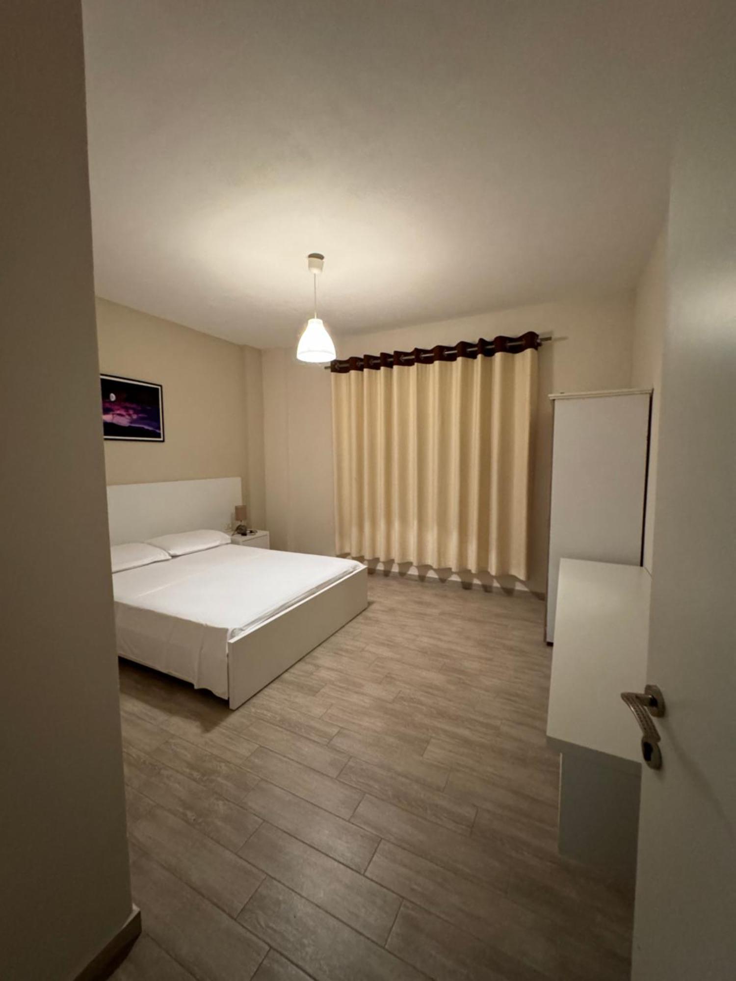 Violet'S Boutique Apartments Саранда Экстерьер фото